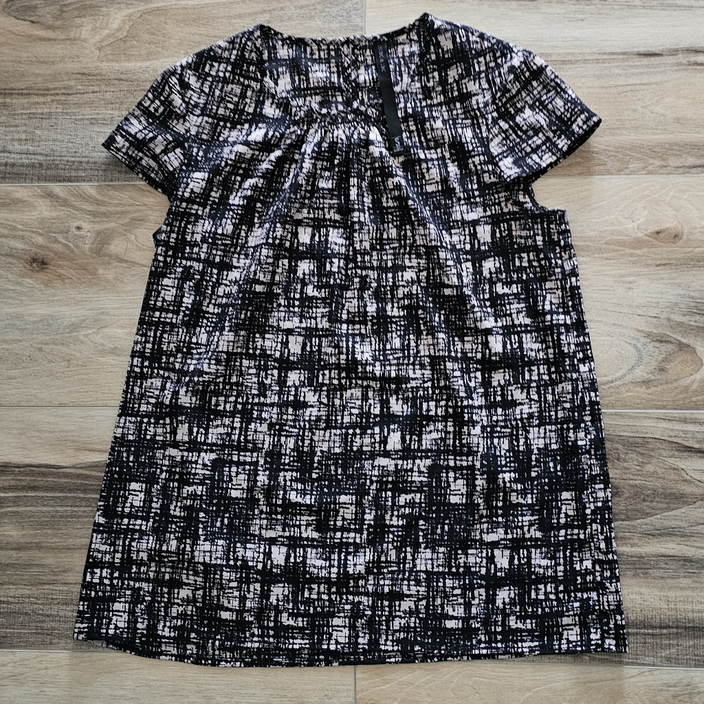 Mac & Jac shirt sleeved blouse